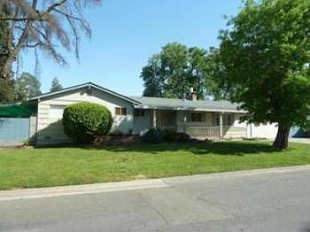 1st image of 4064 Hillswood Dr