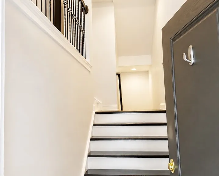 1057 Bowman Woods Dr — Photo 2