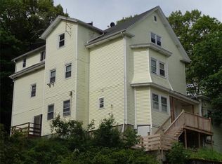 663 Bernon St, Woonsocket, RI 02895