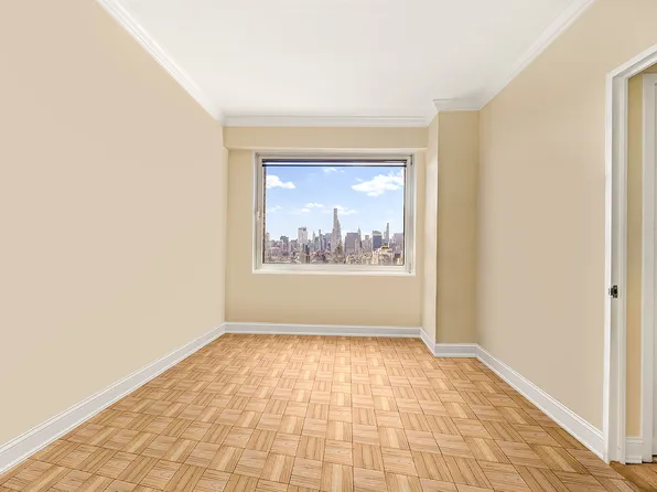 45 East 89th Street image 6 of 8