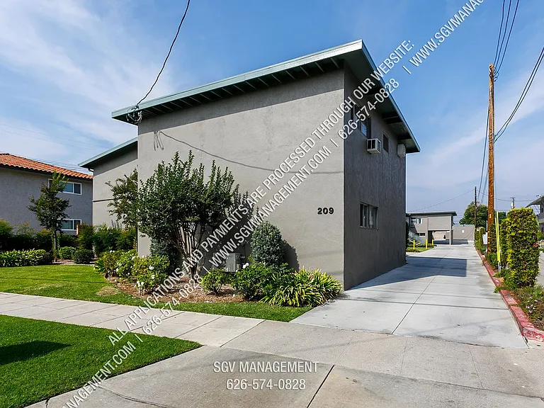 liv209 — Photo 8