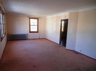 304 W Laurel St, Millstadt, IL