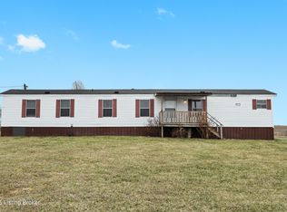 135 Newton Rd, Loretto, KY 40037