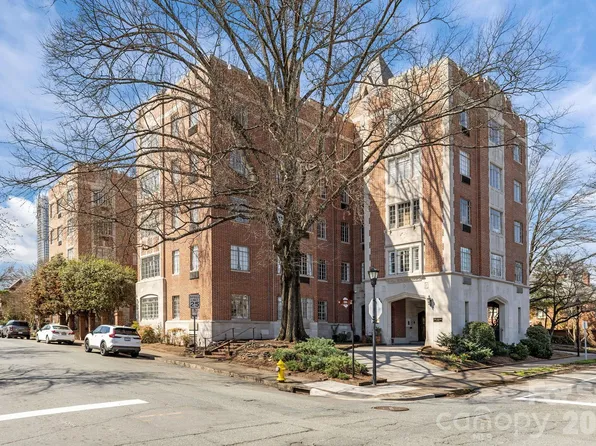 301 W 10th St APT 308, Charlotte, NC 28202