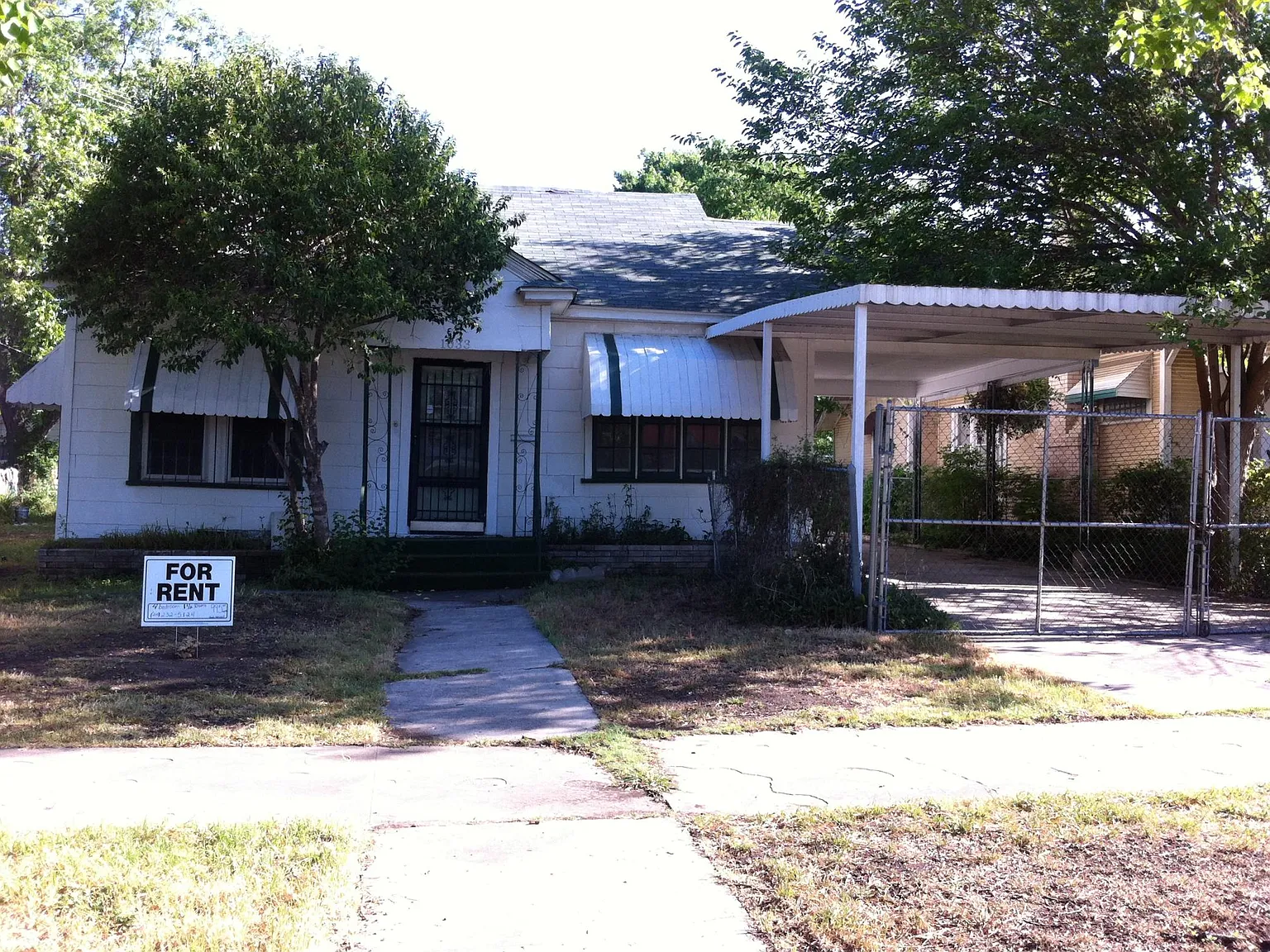 3 bed, 960 sqft, $1,500 — Photo 3