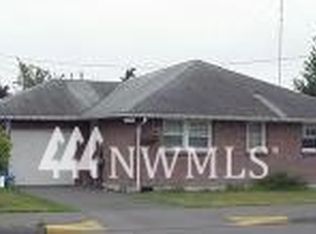 718 W Locust St, Centralia, WA
