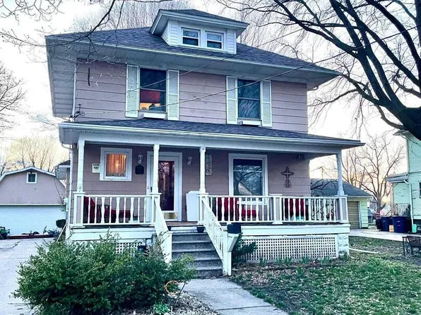 210 S Prospect St, Cambridge, IL 61238