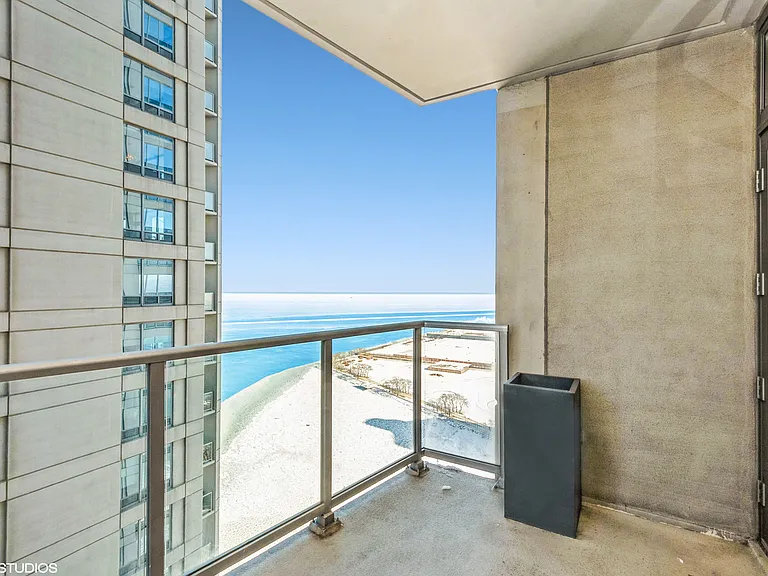 600 N Lake Shore Dr #3310 — Photo 16