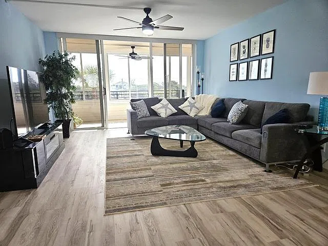 2 bed, 1242 sqft, $3,500 — Photo 2