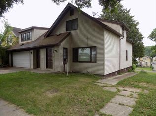 210 3rd St, Nashwauk, MN 55769