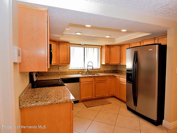 5th image of 9310 Mark Twain Ln