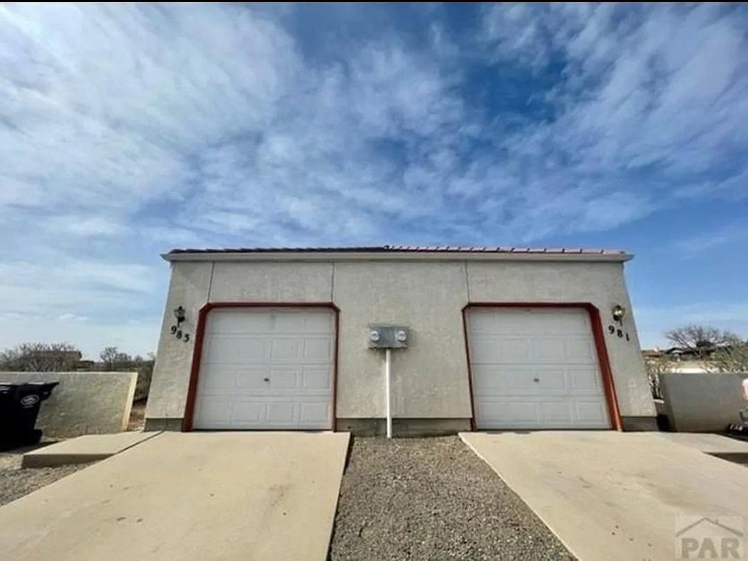 3 bed, 1.5 bath, 1448 sqft, $1,675 — Photo 4
