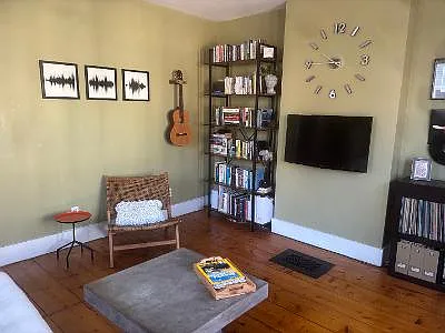 Otis Pl — Photo 3