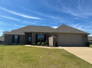 44 Walnut Ridge Cv, Jackson, TN 38305