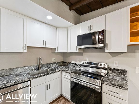 4th image of 1338 W Balboa Blvd APT 4