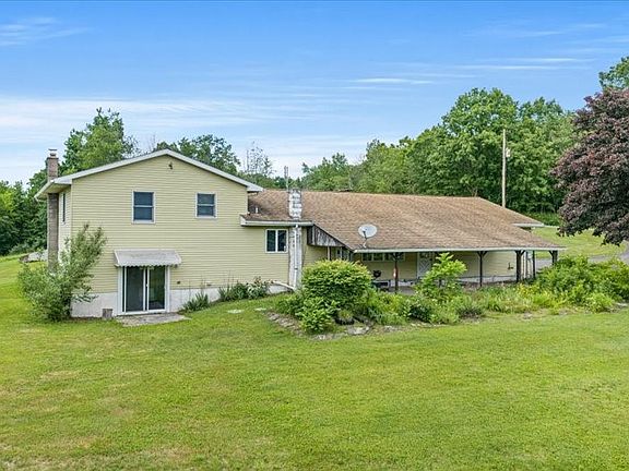 5th image of 160 Sullivan Rd