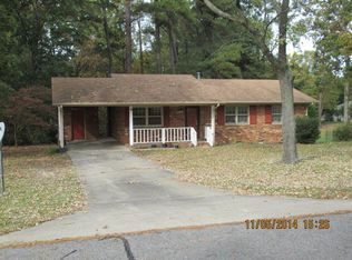 1413 Bobolink Rd, Sanford, NC 27330