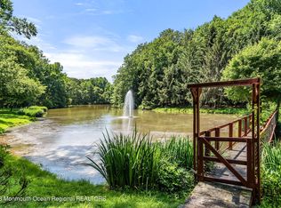 112 Smithburg Rd, Manalapan, NJ 07726