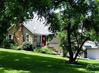 501 E Weaver Rd, Springfield, MO 65810