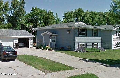 1st image of 732 Great Plains Ct