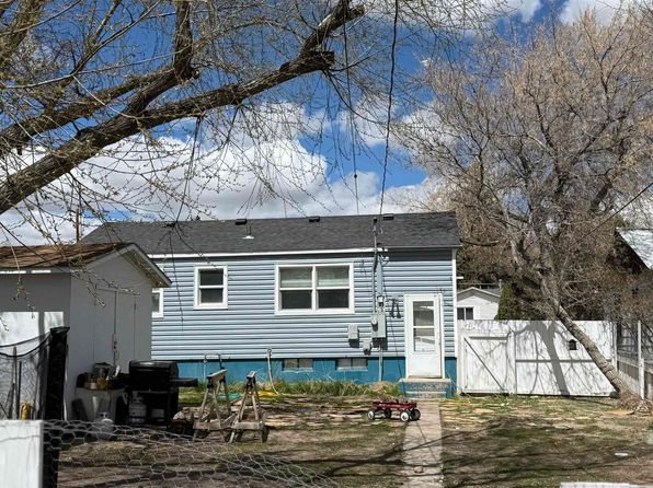 616 E Murray St, Rawlins, WY 82301