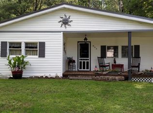 803 Elk Lake Dr, Waymart, PA 18472