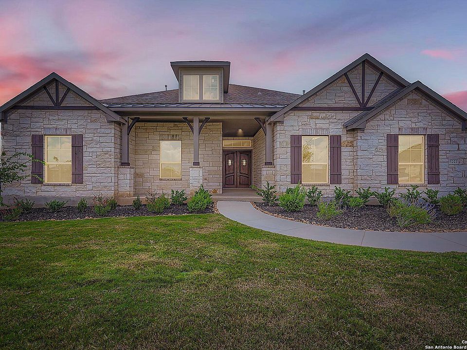 1st image of 5221 Estates Oak Way