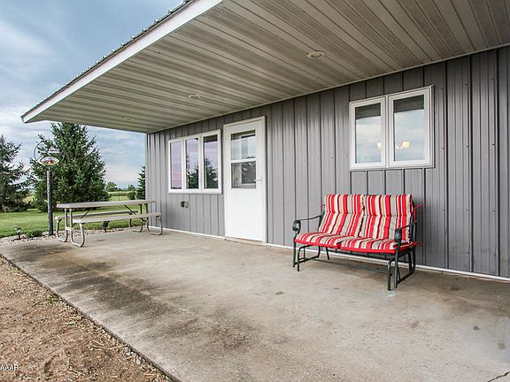 4th image of 9880 County Road 3 SE