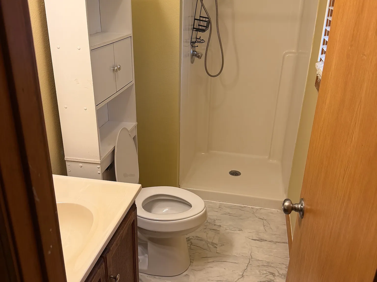 3 bed, 1232 sqft, $1,595 — Photo 2