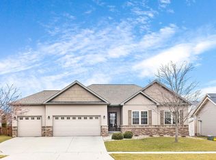 2412 Sedwick Dr, Normal, IL 61761