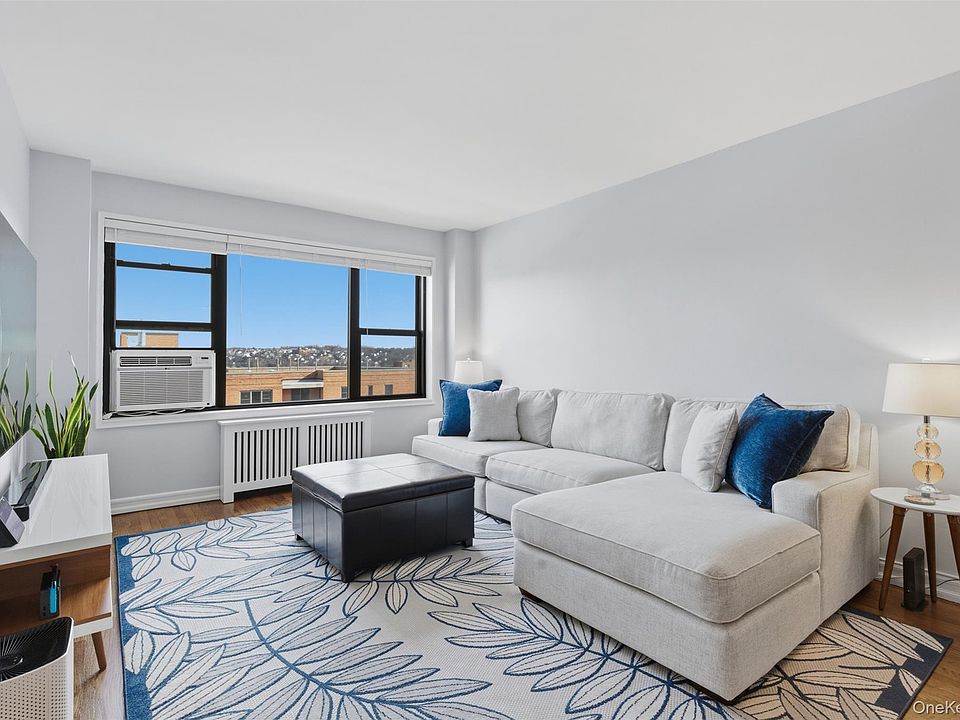 1st image of 325 Main Street #6H