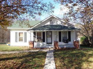 711 Vine Arden Rd, Morganton, NC 28655