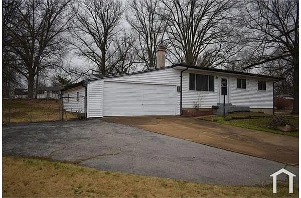 10201 Lynncrest Ct photo 1