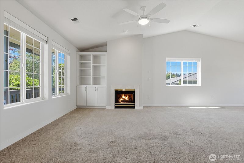 5th image of 2300 NE 79th Avenue