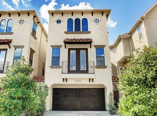 2601 E Bevis St, Houston, TX 77008