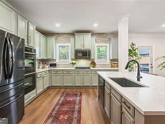 3rd image of 4665 Osprey Ct