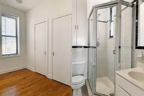 Rented by Quest Realty Sunnyside Corp | media 11