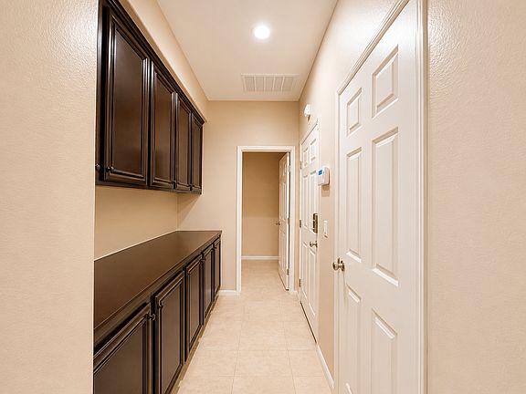 5th image of 29522 Greenbelt Cir