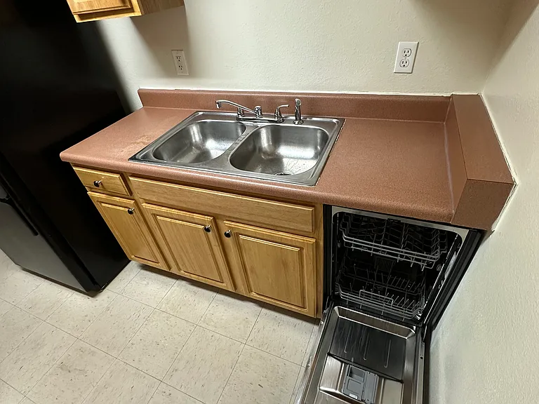 3528 E Richmond Rd #16 — Photo 8