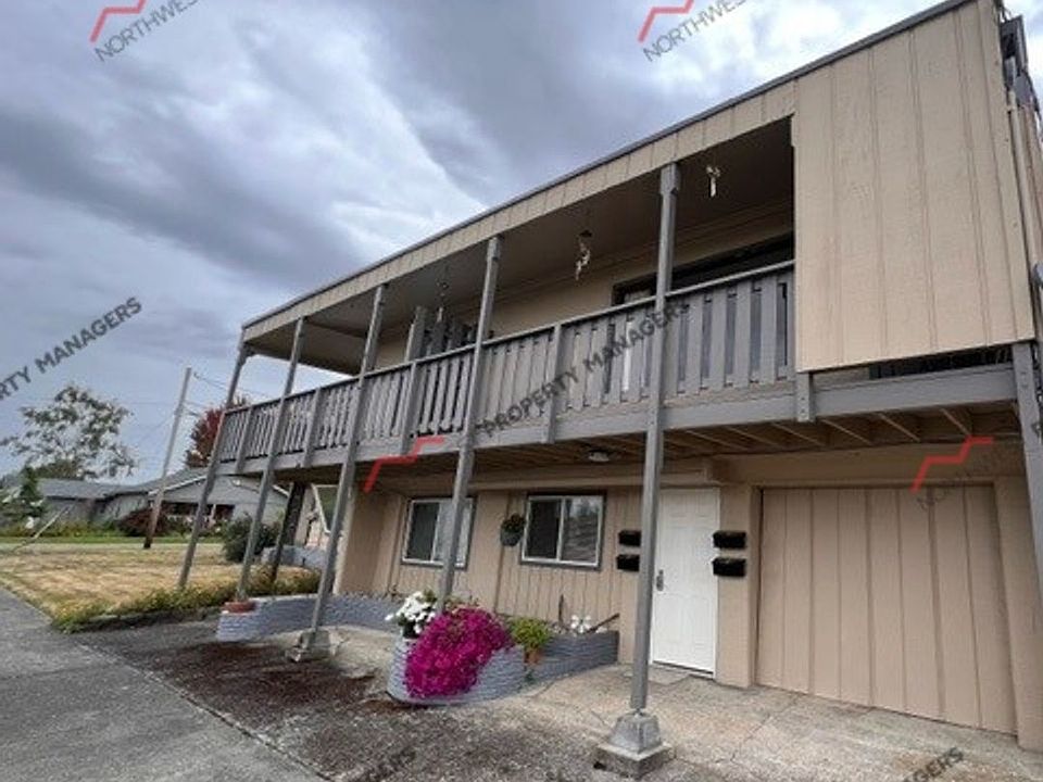 2nd image of 1044 SW McFadden Ave #2