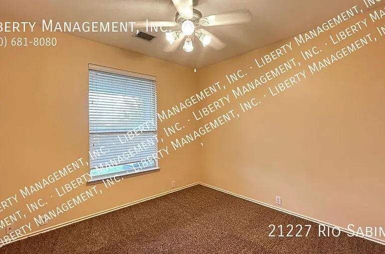 21227 Rio Sabinal — Photo 11