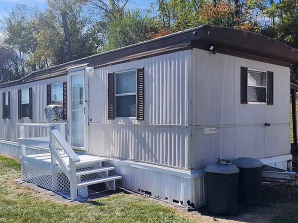 1146 N Branch Rd, Mc Donald, PA 15057