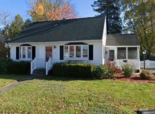 221 Platts Ave, Manchester, NH 03109