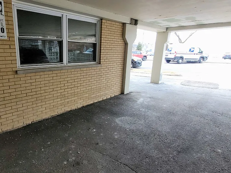 7929 W Grand Ave #101 — Photo 13