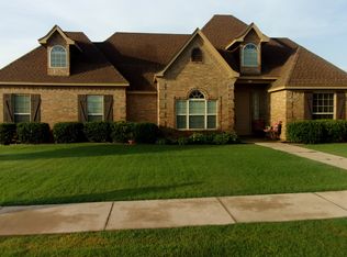 412 Wandering Way, Ardmore, OK 73401