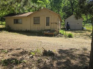 511 Eola Rd, Harrison, MI 48625