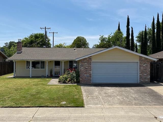1st image of 1714 Tanglewood Ln
