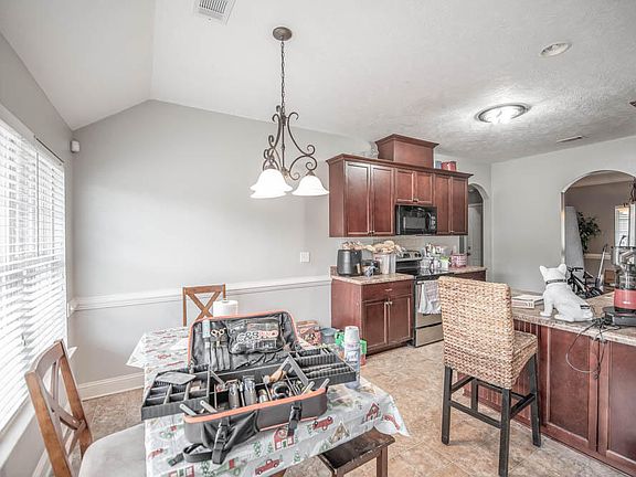 5th image of 1769 Deer Chase Ln