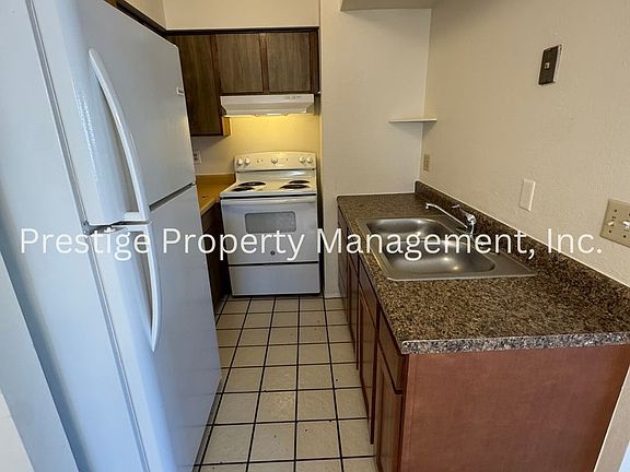 4th image of 2115-17 N Bell Ave #19