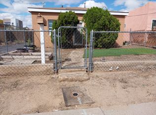 317 McKnight Ave NE #1, Albuquerque, NM 87102